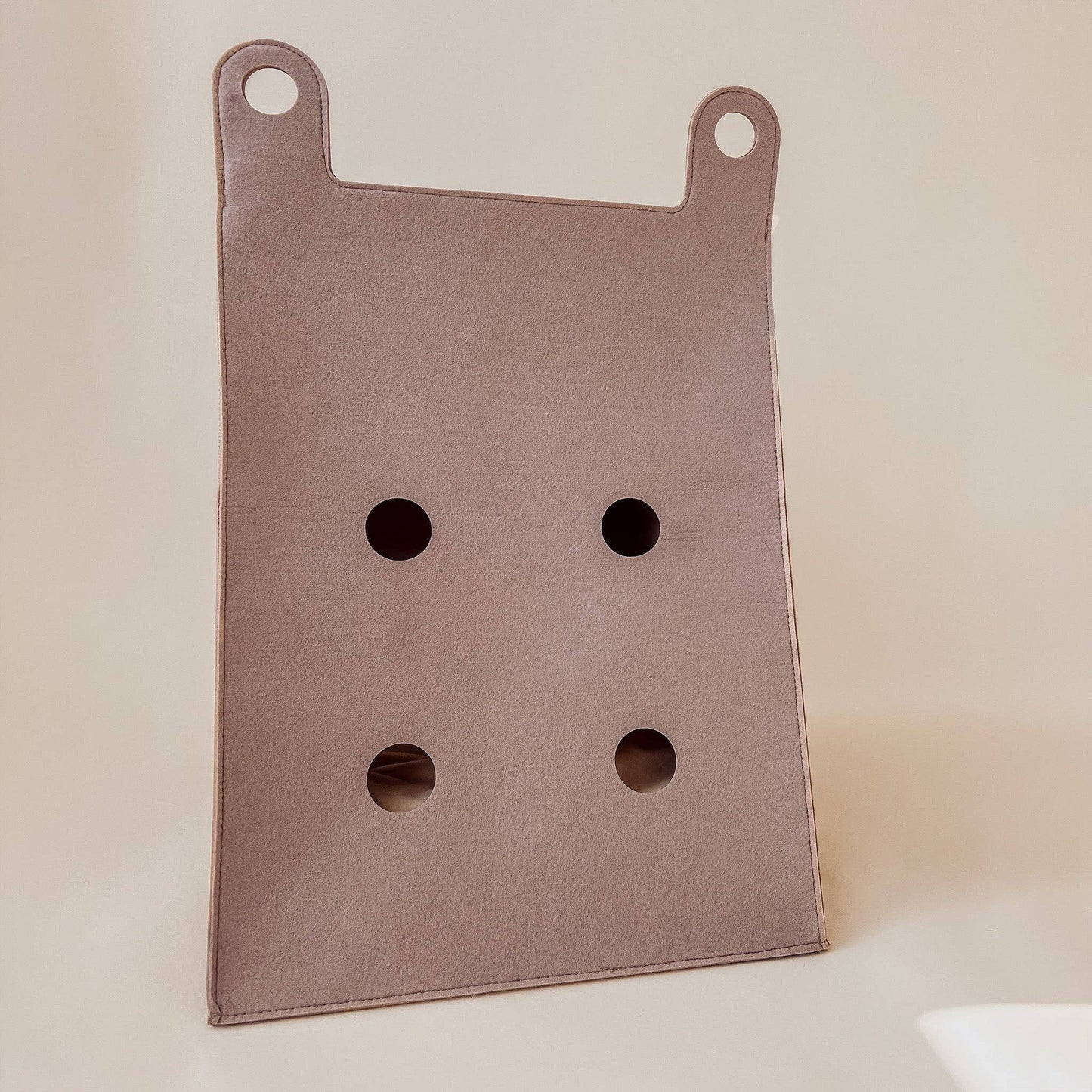 Minimalist Moka Felt Cat House