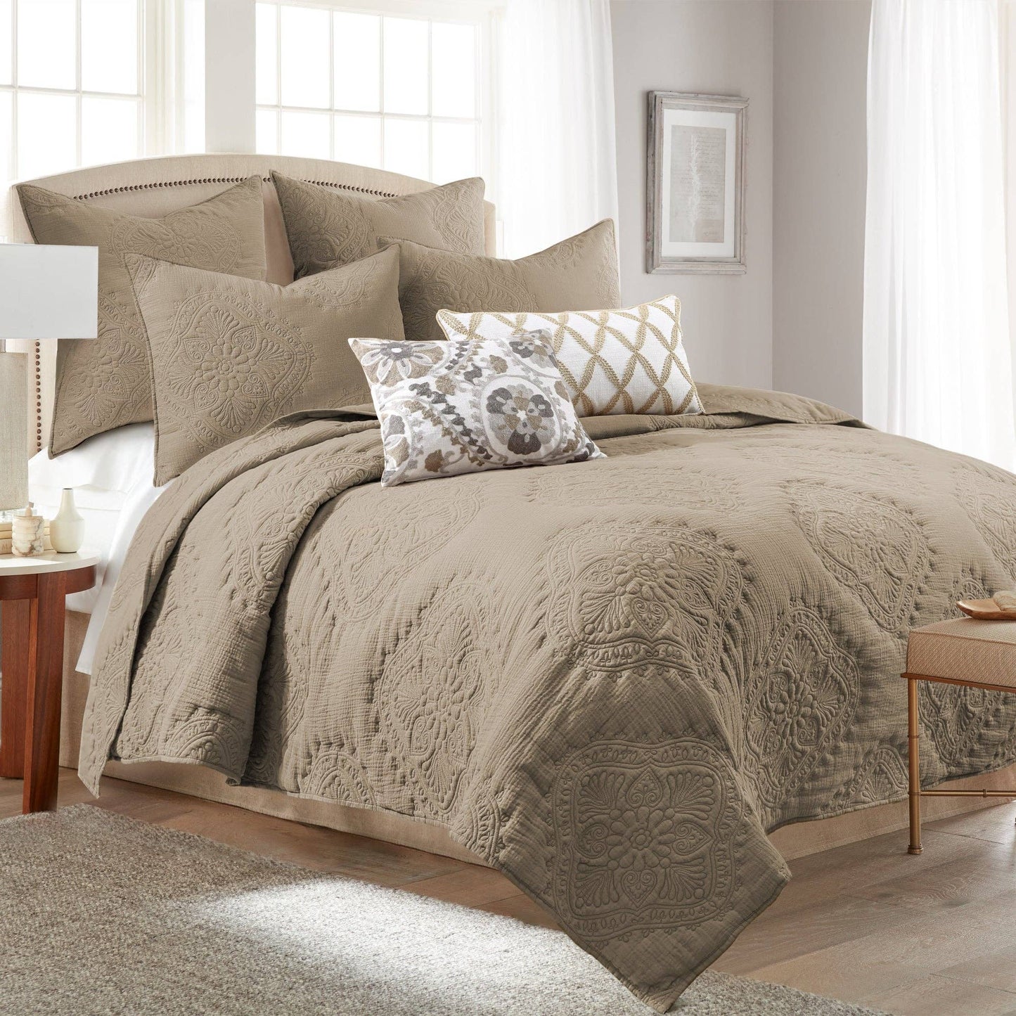 Muslin Stitch Quilt Set: Taupe / Full/Queen