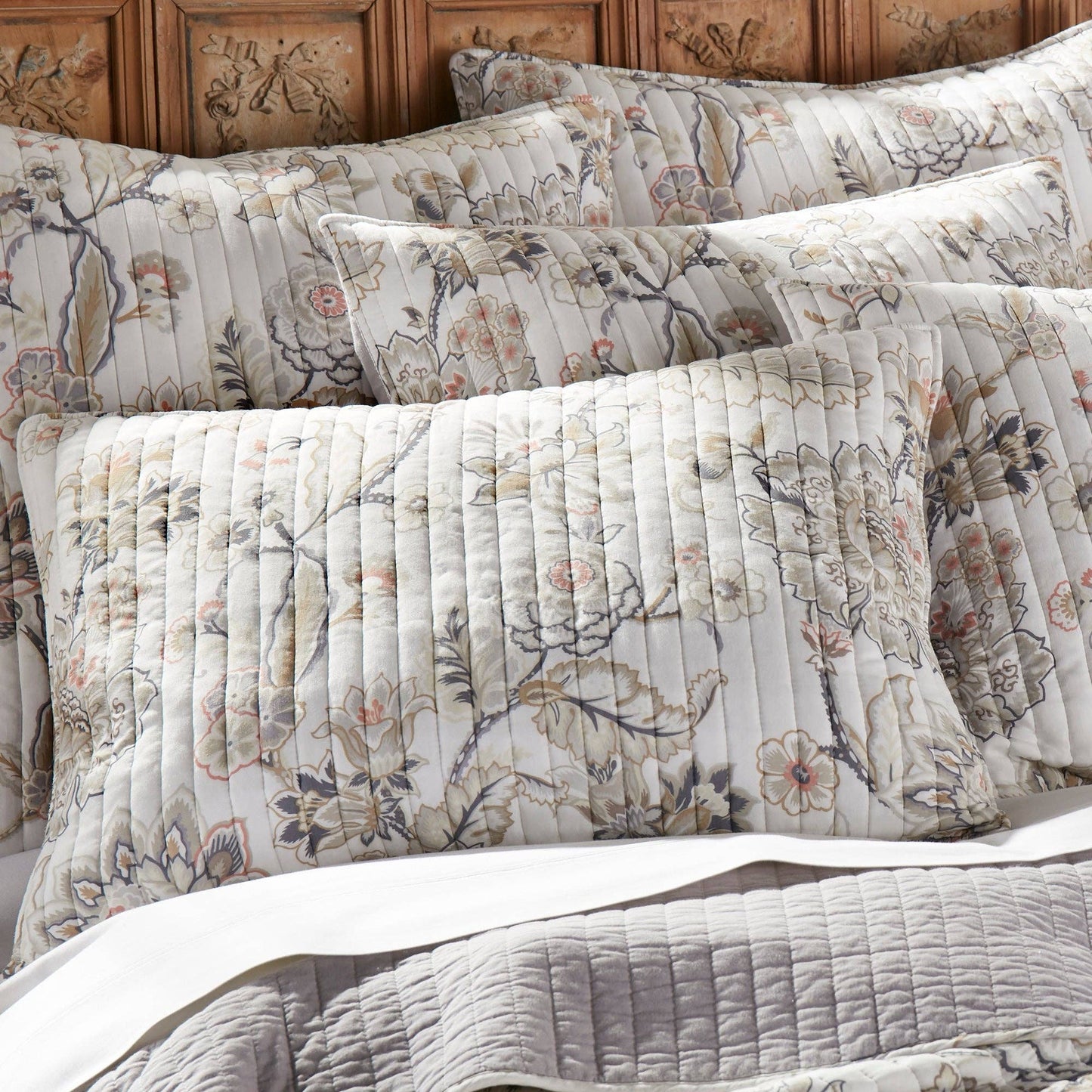 Ophelia Quilt Set