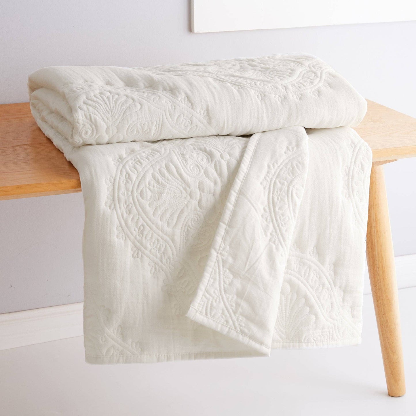 Muslin Stitch Quilted Throw: Cream