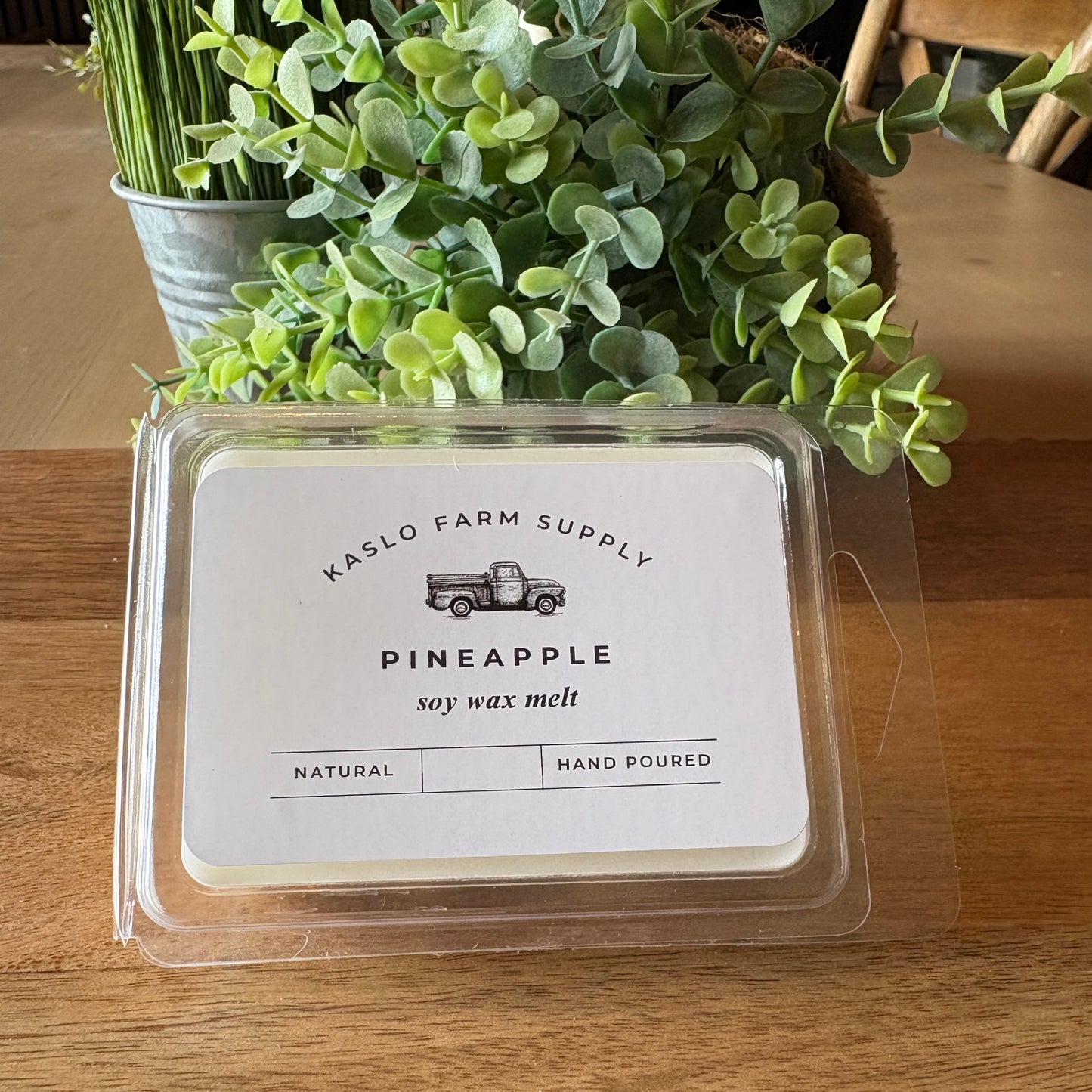 Pineapple Scented 100% Soy Wax Melt