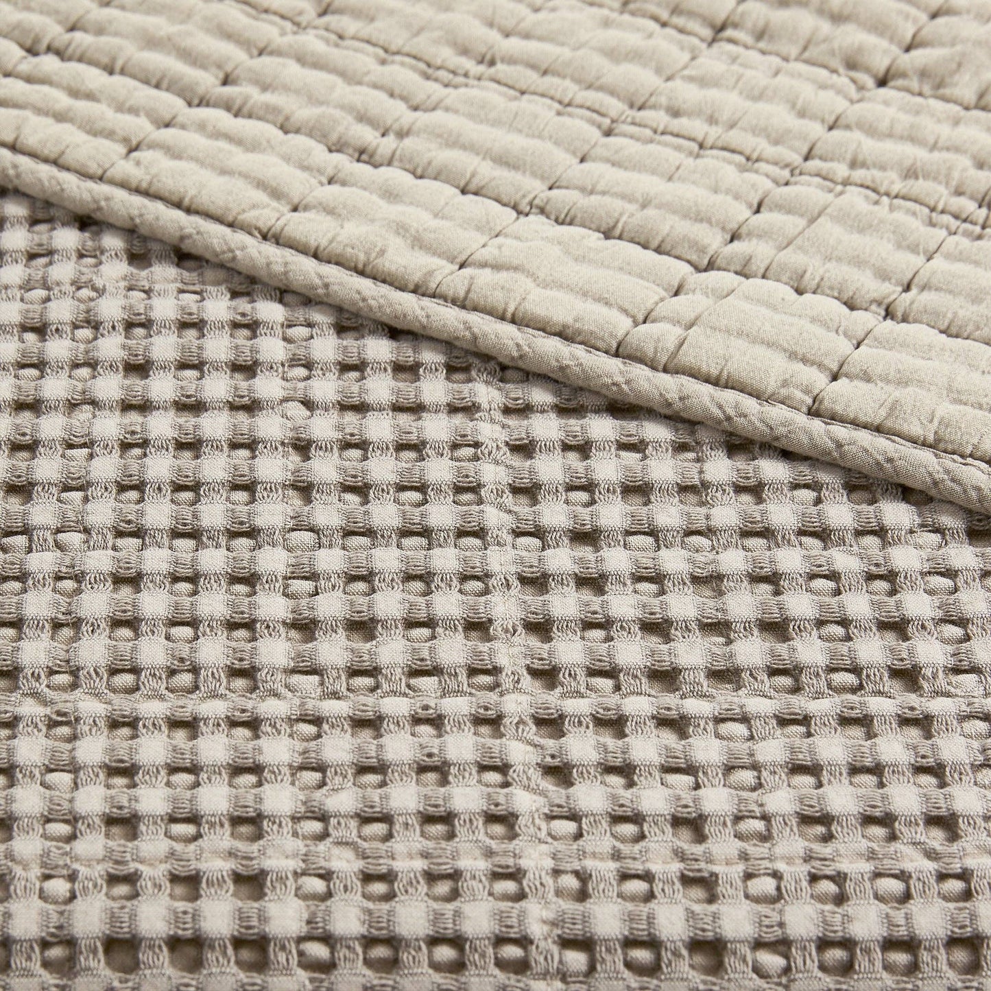 Mills Waffle Quilt Set: Taupe