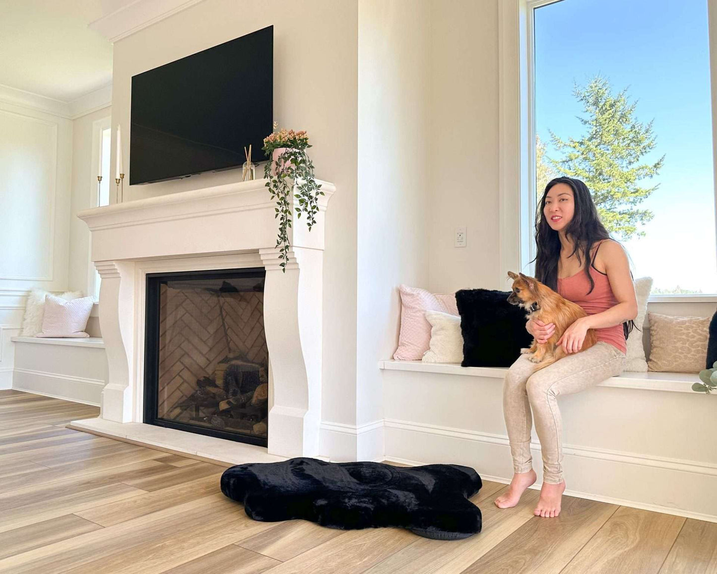 Hide shape leakproof dog bed - Cream