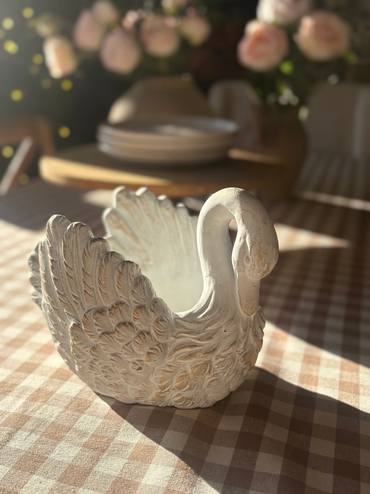 Gold Wash White Cement Swan Planter