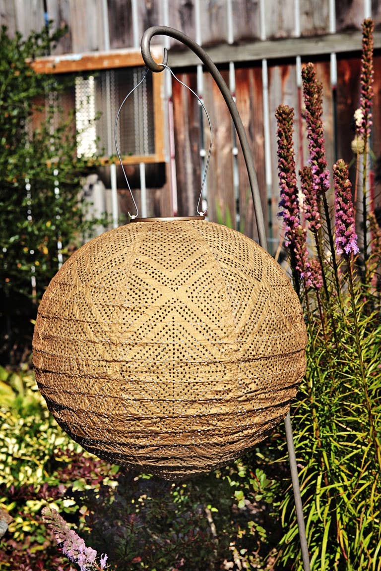 Stella Market 12" Globe Solar Lantern - Bronze