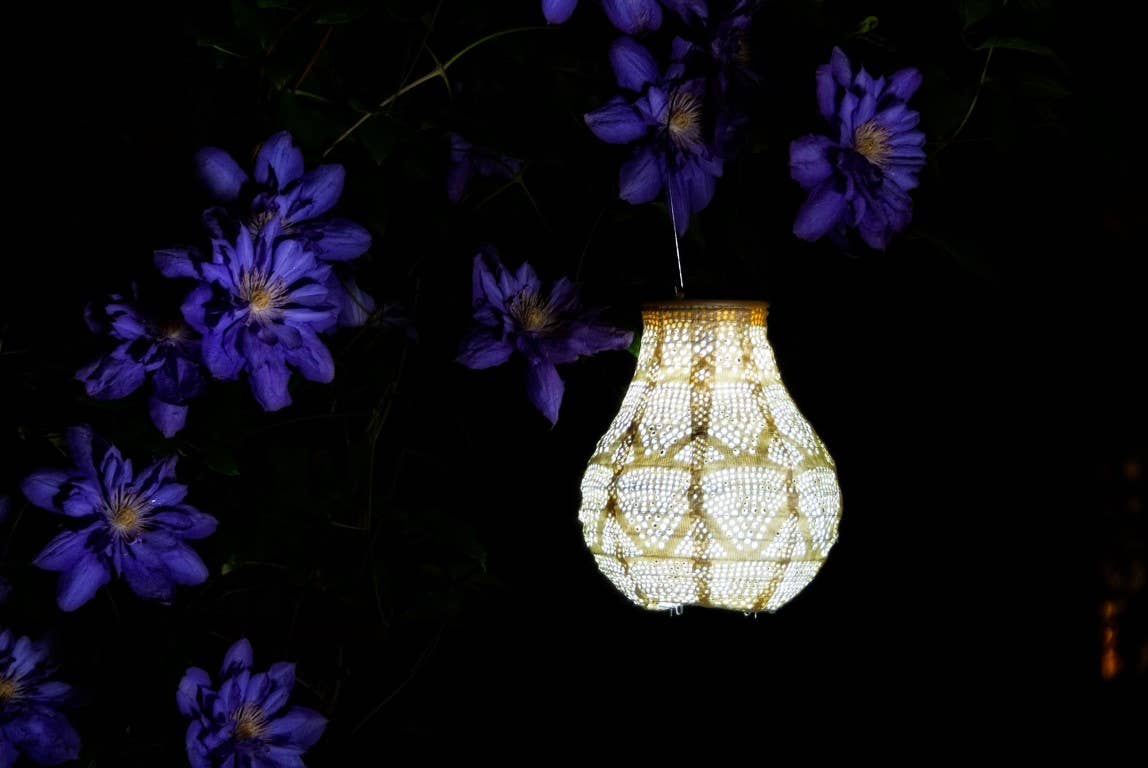 Stella Bulb 8" Solar Lantern - Pearl Wave
