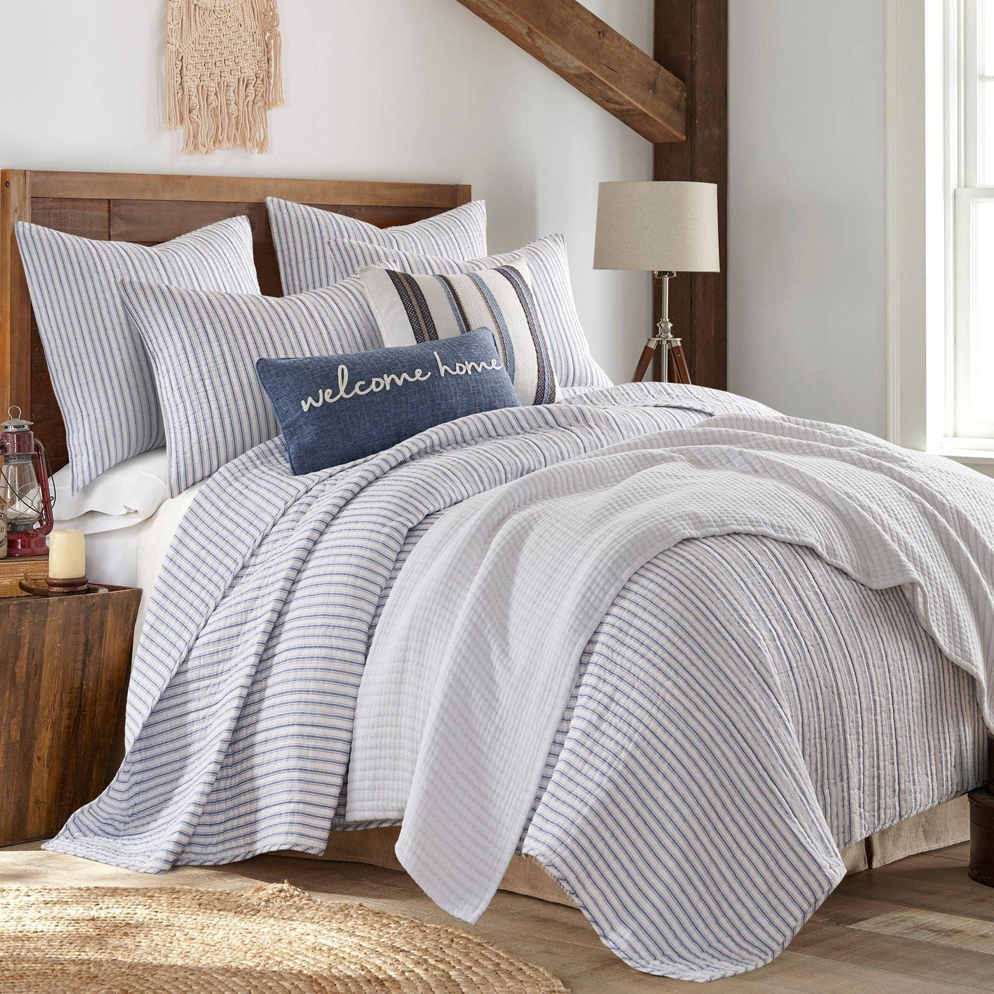 Tobago Stripe Quilt Set: Blue / Twin/Twin XL