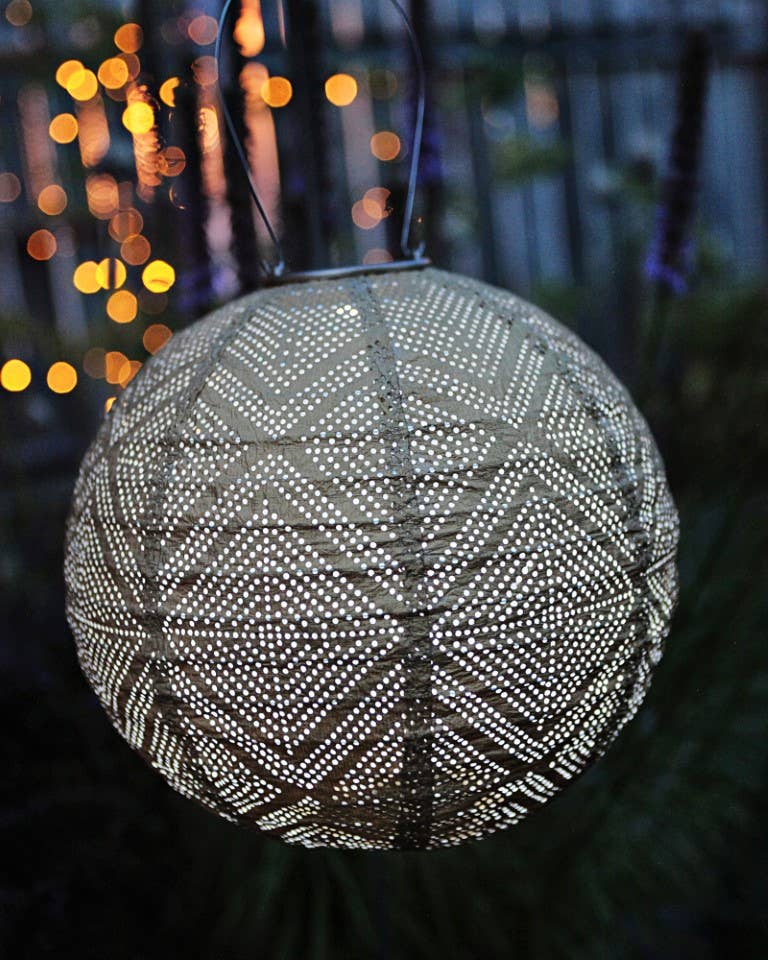 Stella Market 12" Globe Solar Lantern - Bronze