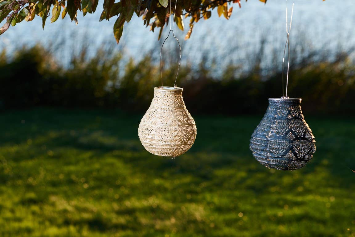 Stella Bulb 8" Solar Lantern - Pearl Wave