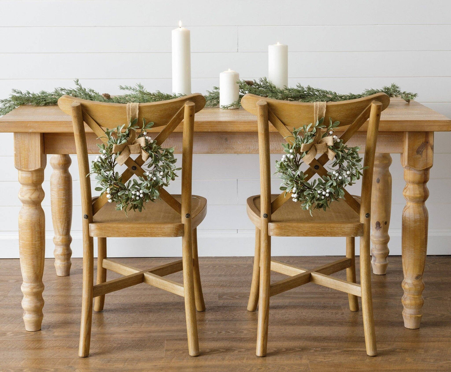Mini Wreath - Frosted Mistletoe With Burlap Bow - 12"