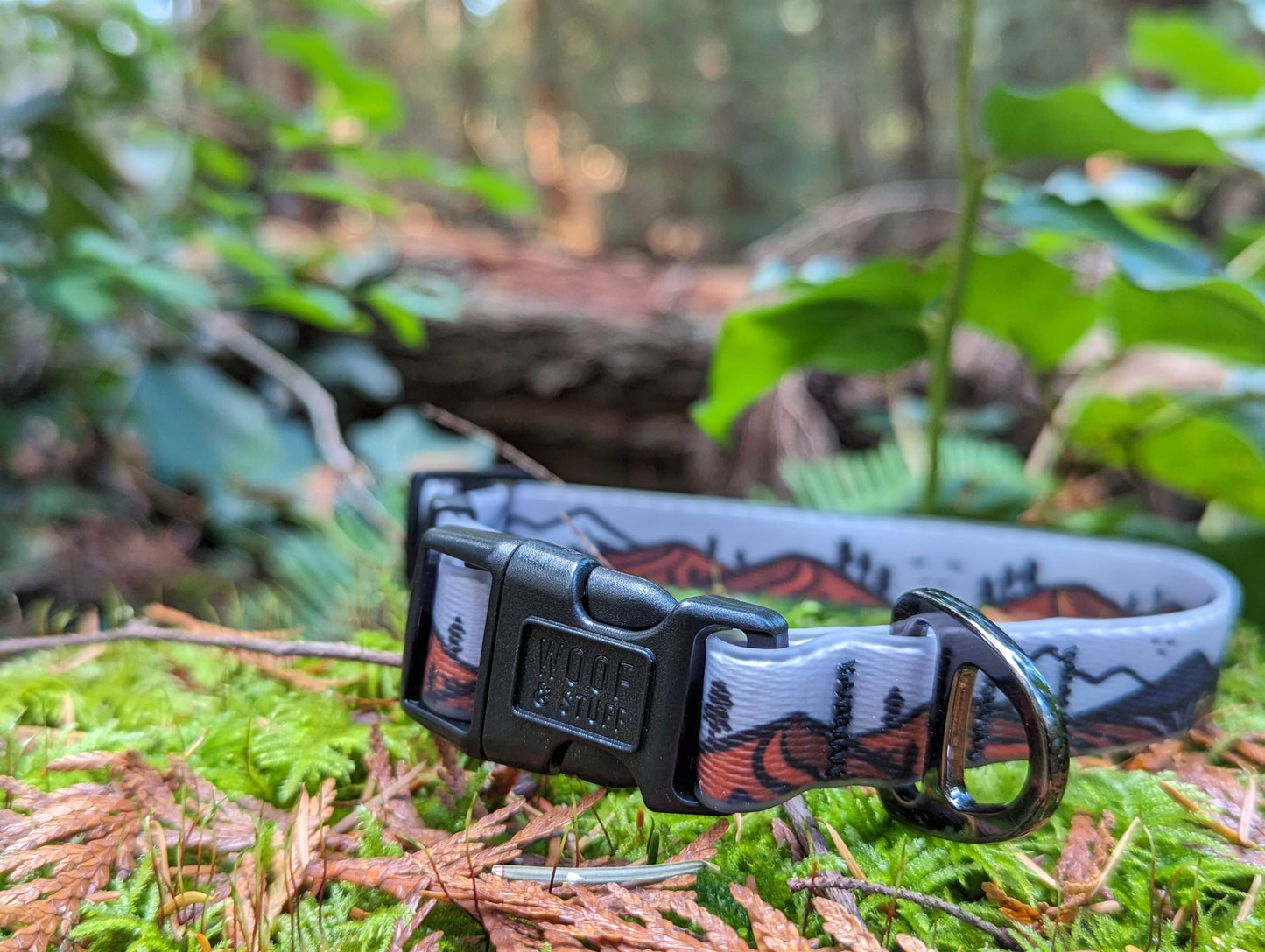 Wanderlust Waterproof Collar