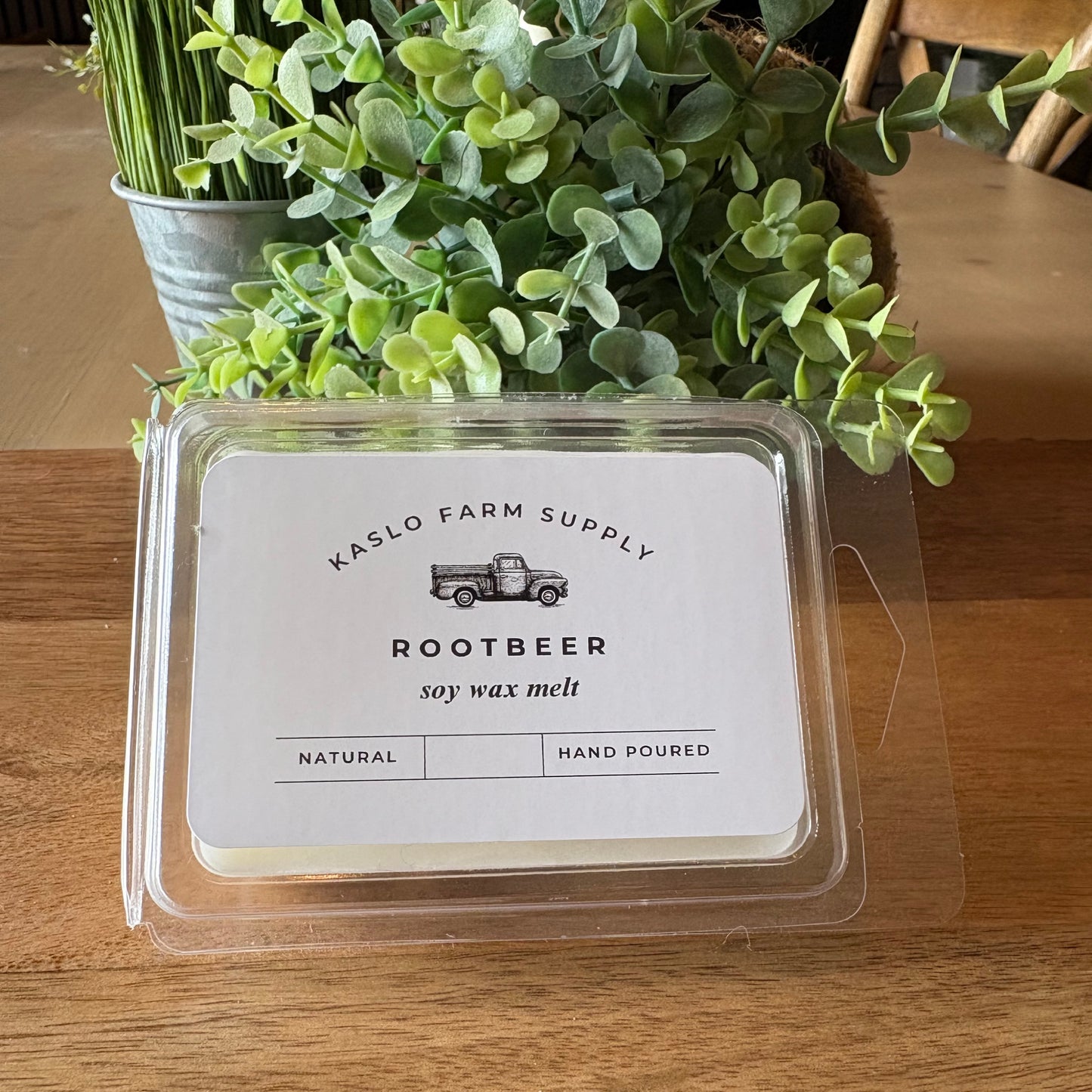 Rootbeer Scented 100% Soy Wax Melt