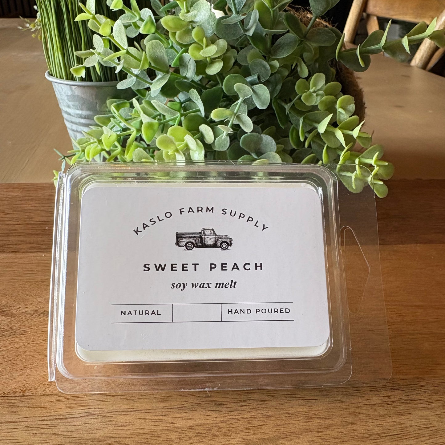 Sweet Peach Scented 100% Soy Wax Melt