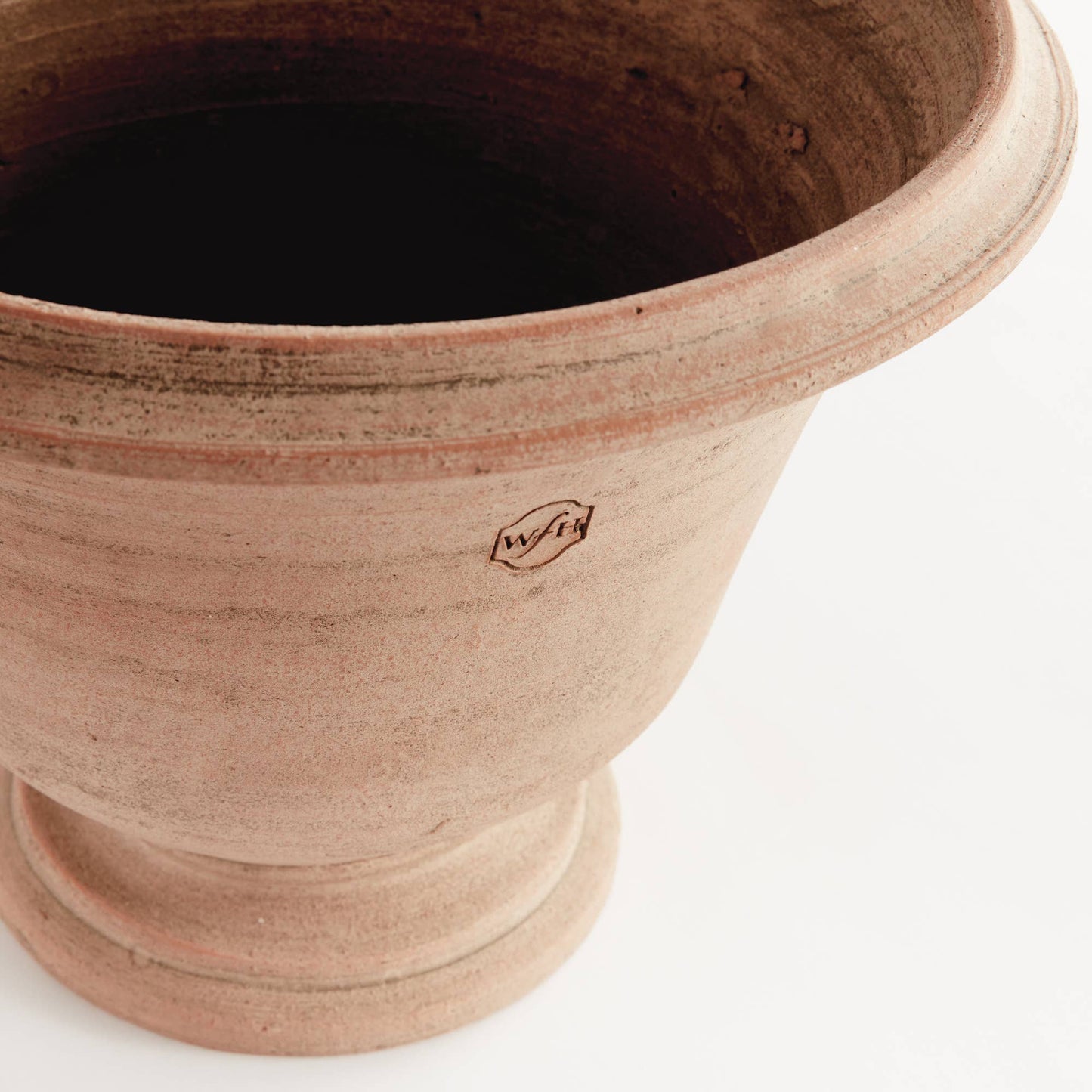 Wakefield Handmade Aston Pot #12, Tan