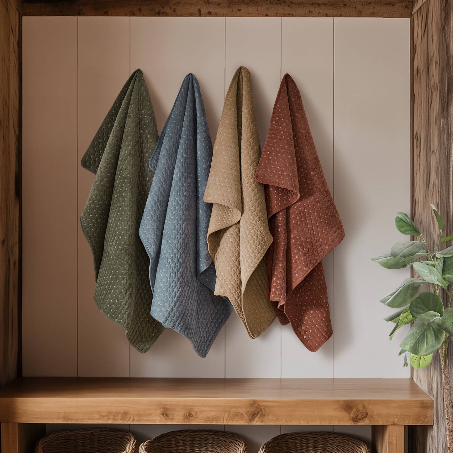 Velvet Stitch Quilted Throw: Rust