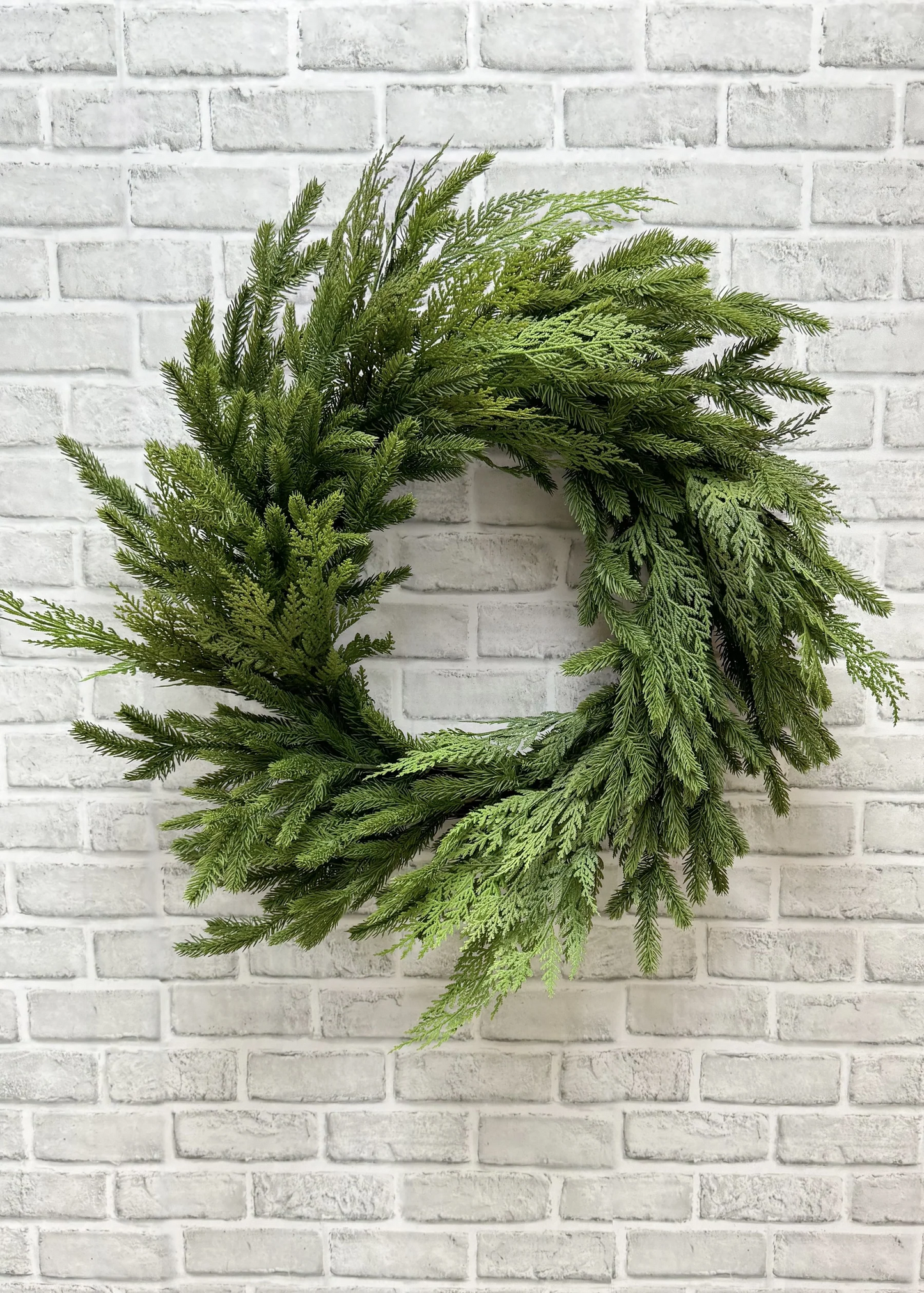Fresh Touch Cedar and Spruce Wreath - 20"
